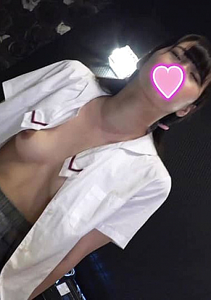 Creampie in the back to fresh Sakurako who has a cute smile on her face