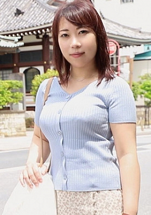 An immoral married woman who applied for AV with a focus on interest exposes her plump body, shakes her beautiful big tits and is disturbed by another stick I will take a gonzo with this married woman from now on 58 at Kisarazu Station, Kisarazu City, Chiba Prefecture