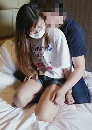 Published until repayment Individual Young wife with gambling addiction who repeatedly delinquents Desperately dislikes Ignore and commit with two people and vaginal cum shot