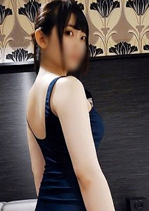 Top secret video Complete appearance 18 years old A top secret video of two consecutive vaginal cum shots before the debut of a slender beautiful girl idol trainee at the Noosaka level who came to Tokyo