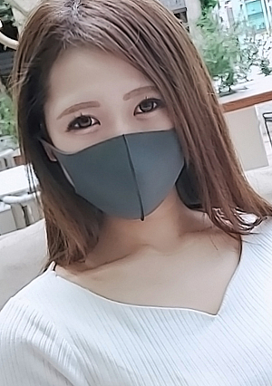 Limited number of first shots Uncensored Creampie to a beautiful girl who met her boyfriend at the first cheating town con in secret Blowjob scene appearance