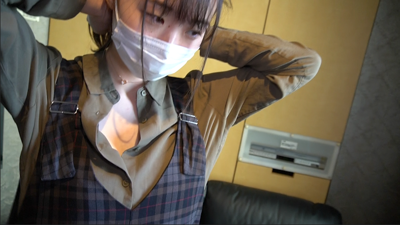 Bonus delivered Semen injection secretly into a young vagina born in 2002 Slender 19-year-old student Personal shooting Completely uncut